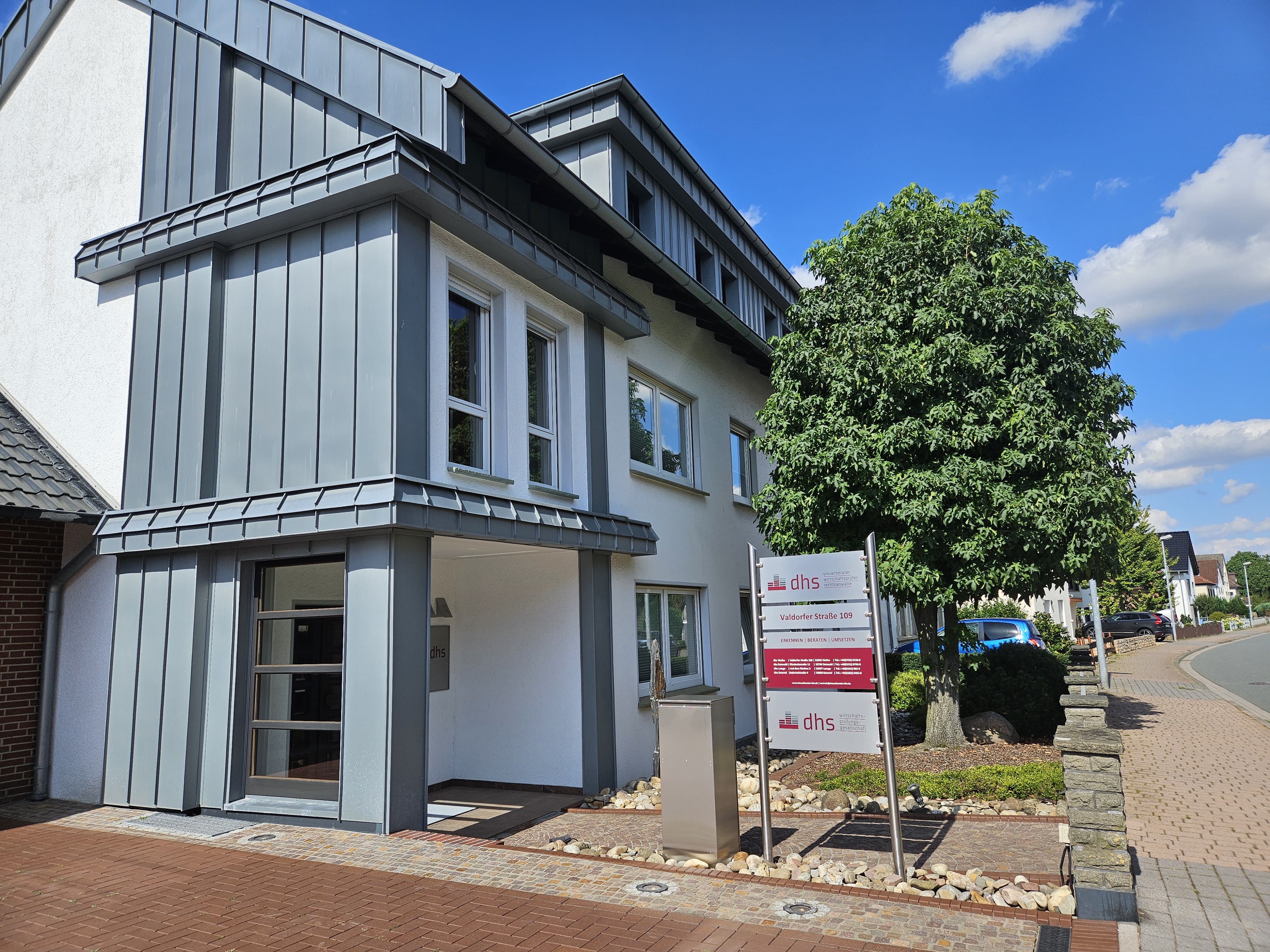 Bürogebäude dhs Standort in Vlotho - Außenansicht